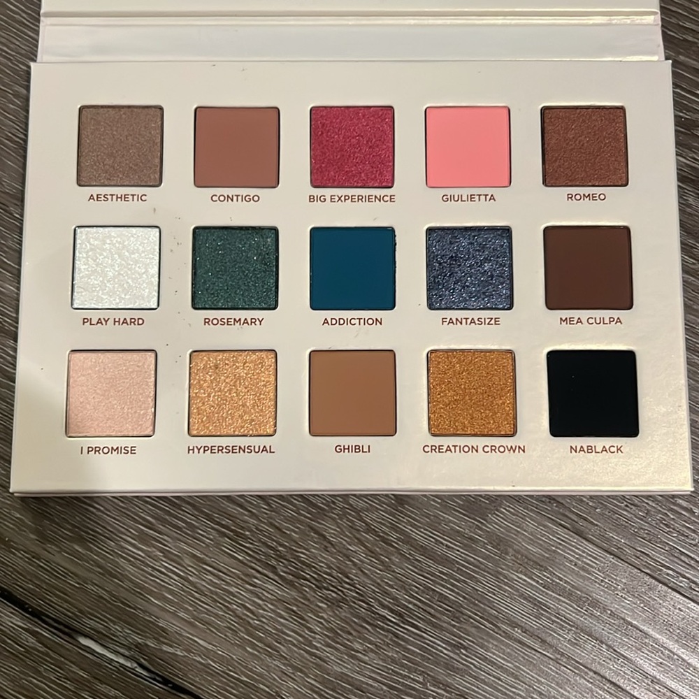 Brand new Nabla Secret eyeshadow palette. Beautiful, vibrant colors!
